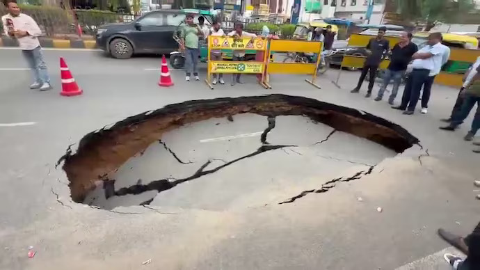 Jaipur roads collapse after one night of rain