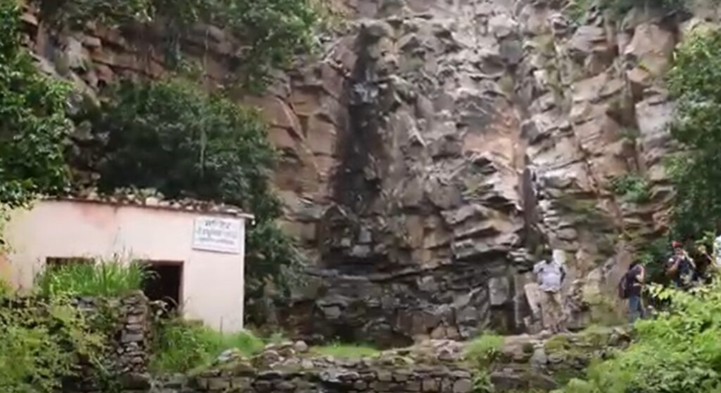 hathni kund jaipur waterfall