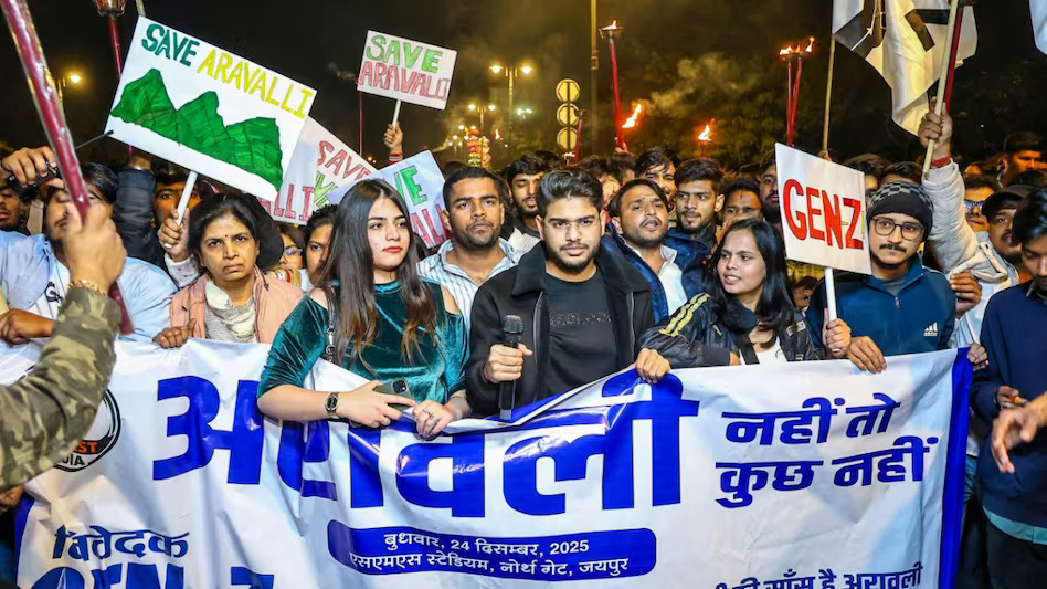 Gen Z Leads Torchlight Protest in Jaipur to Save Aravalli Hills
