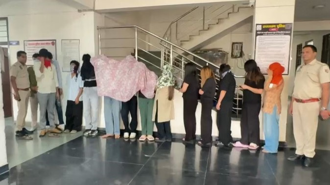 Jaipur Police Raid Spa Centres